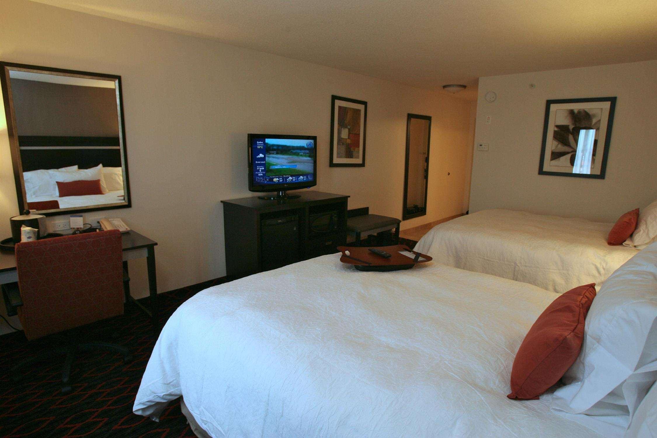 Hampton Inn & Suites Red Deer Penhold Bilik gambar