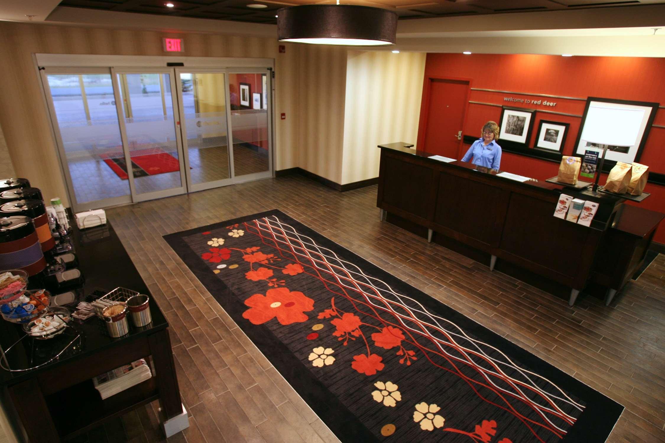 Hampton Inn & Suites Red Deer Penhold Dalaman gambar