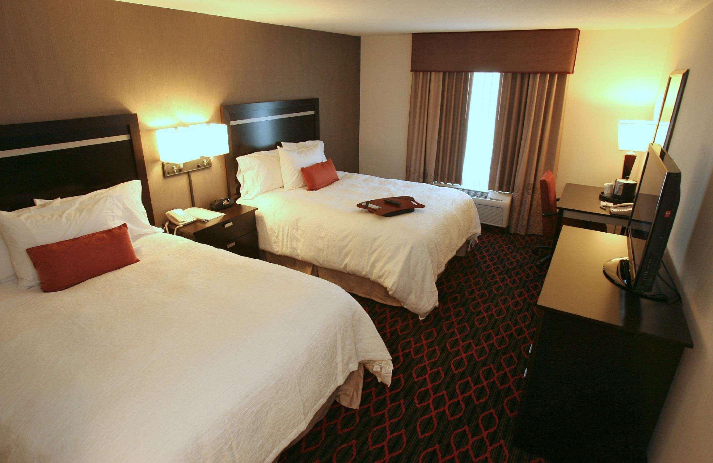 Hampton Inn & Suites Red Deer Penhold Bilik gambar